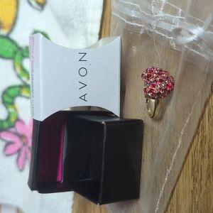 2020 Avon NIB Ombre Pave Heart Ring